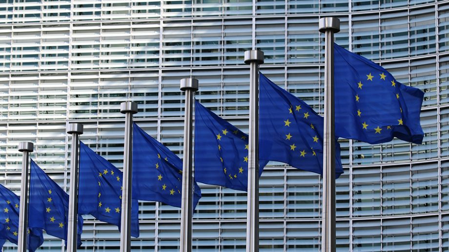 Artificial intelligence: the EU needs to act as a global standard-setter